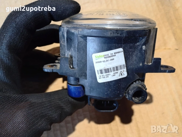 Халоген за Мъгла 35500-62J01 SUZUKI SX4 S-Cross 1.4 2021 HYBRID ALLGRIP 6AT, снимка 2 - Части - 52084510