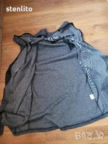 Дамски бпейзер с качулка и с коланче размер S, снимка 5 - Жилетки - 48652706