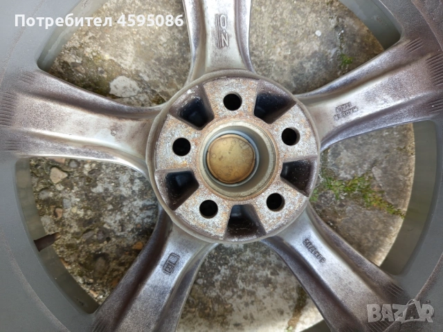 OZ Volcano 17 5x100, снимка 5 - Гуми и джанти - 54237797