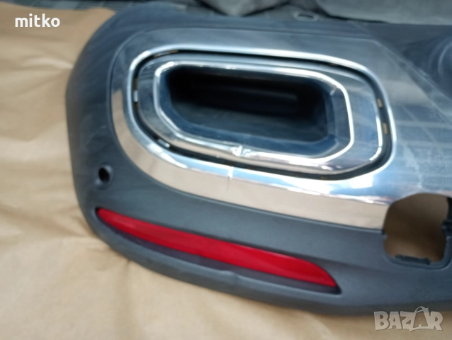 Mercedes v167 AMG долна част задна броня, снимка 3 - Части - 52628527