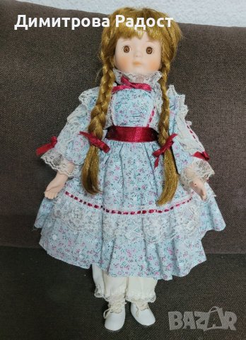 Порцеланова кукла 40см височина! Състояние използвано като ново! , снимка 1 - Колекции - 44241406