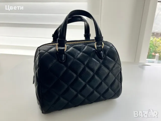 Чанта Guess Girl, снимка 2 - Чанти - 48834570