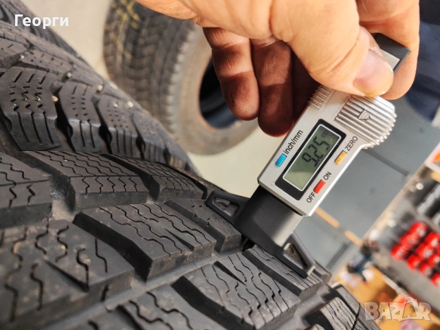 4бр.зимни гуми 215/65/16C Vredestein, снимка 2 - Гуми и джанти - 52887998