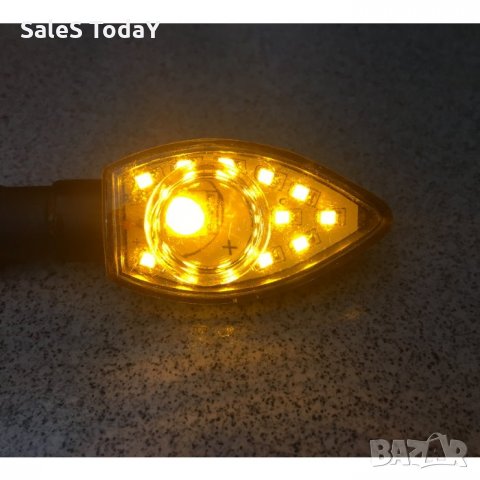 Диодни LED мигачи за мотор , 12V, комплект мигачи за мотоциклет или скутер, бял, снимка 2 - Аксесоари и консумативи - 32064497