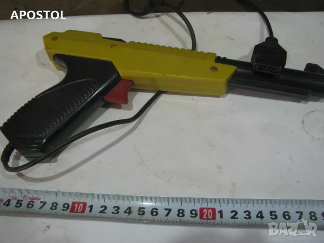 пистолет за ретро конзоли, снимка 2 - Настолни игри - 50911948