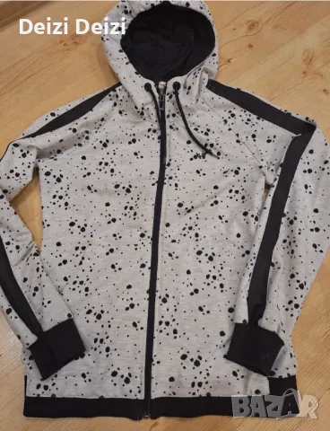 Разпродавам дамски дрехи по 5лв