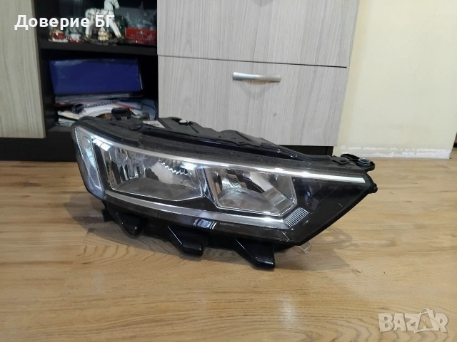 Оригинален десен фар за VW T-Roc (2017+) - Valeo, снимка 4 - Части - 54322533