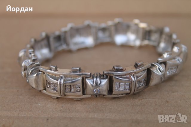 Сребърна гривна 