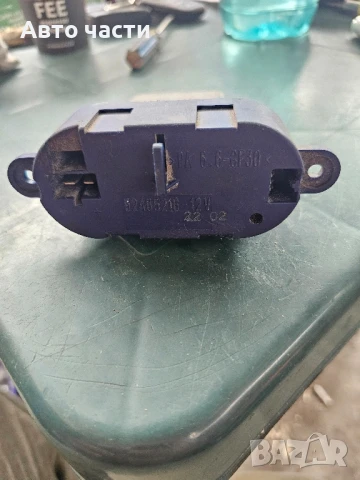 Резистор за отопление Renault Laguna  1.0 120 к.с 52485218