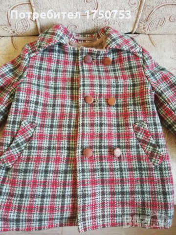 Детско топло карирано палто, снимка 1 - Детски якета и елеци - 31281402