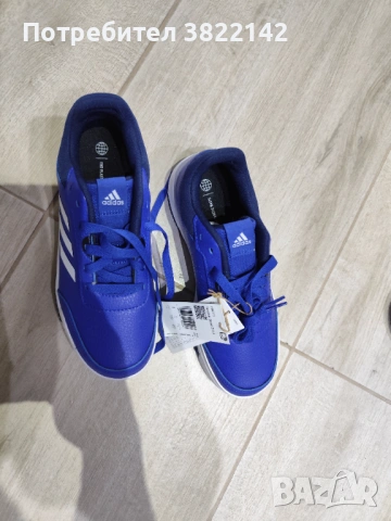 Детски маратонки  Адидас , снимка 2 - Детски маратонки - 54233278