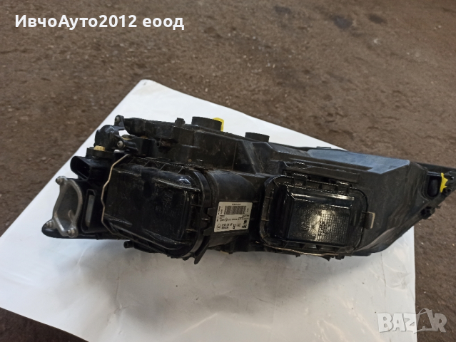 фар десен оригинален Valeo 5F1 941 016 B seat leon 3 2017-20г фейслифт , снимка 12 - Части - 44744116