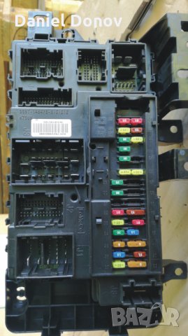електронен блок със бушоните за Форд МУстанг,Мондео,Фокус DG9T-14B476-B/C/D/E  , снимка 2 - Части - 31162005