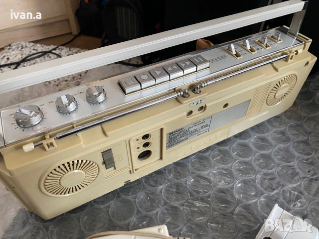 Sharp GF-7, снимка 10 - Радиокасетофони, транзистори - 54243242
