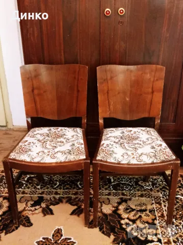 2 тапицирани стола от масив, ретро,винтидж