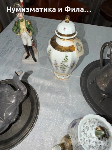 Белгийски порцелан, сервизи, снимка 9 - Антикварни и старинни предмети - 53336739