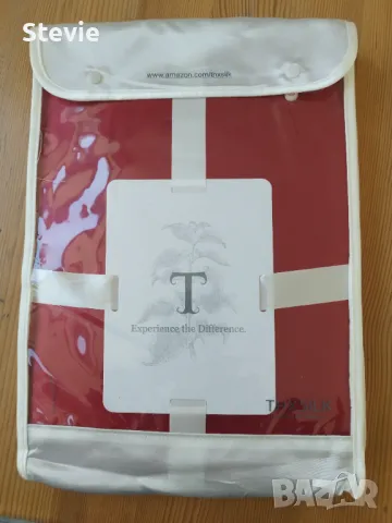 Червен сатенен чаршаф, снимка 1