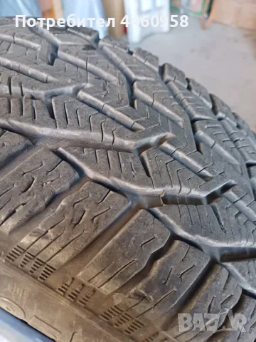 Зимни гуми . 2 бр. , снимка 2 - Гуми и джанти - 50130065