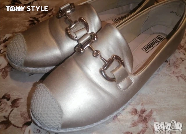 Златисти Нови Дамски Обувки 39, снимка 3 - Дамски ежедневни обувки - 51696820