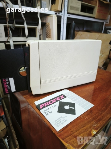 Винтидж флопи OKI ,външно 5.25" , снимка 9 - Антикварни и старинни предмети - 52919956