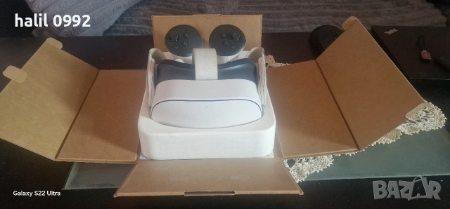 Meta Quest 3S 128GB – като нов + 2x AA презареждащи батерии (USB-C), снимка 2 - Други игри и конзоли - 54334233