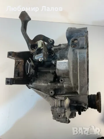 Скоростна кутия Skoda Fabia I Шкода Фабия I 1.9SDi 02T 301 103, снимка 5 - Части - 49859407