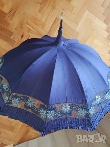 Стар дамски чадър за слънце ,края на 19 век, снимка 10 - Антикварни и старинни предмети - 30091042