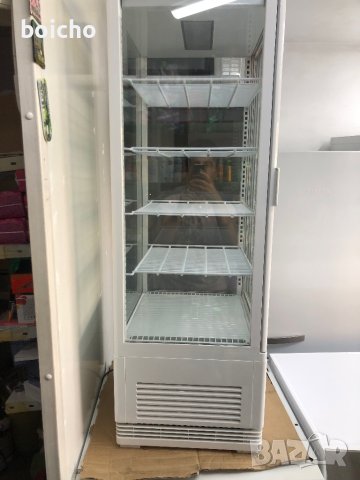 НАМАЛЕНИЕ! Хладилна витрина за торти Saro, снимка 1 - Хладилници - 42085526