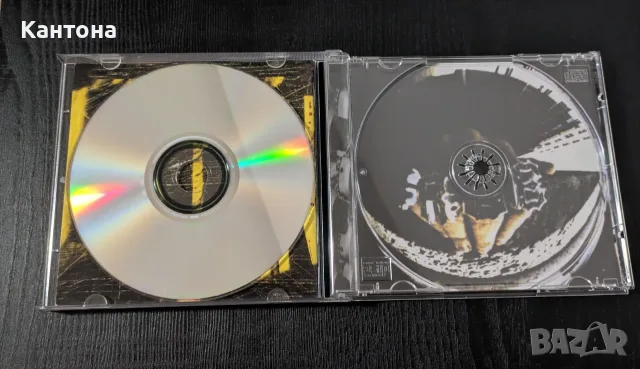 Продавам диск на Mötley Crüe-1994, снимка 4 - CD дискове - 56443487
