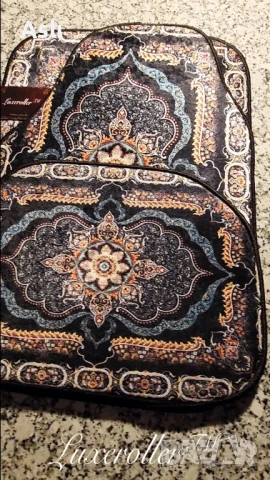 Универсални стелки за кола.