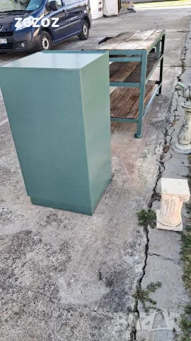 Индустриален шлосерски тезгях и шкаф, снимка 11 - Шкафове - 56091549
