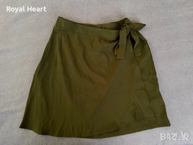 Къса пола със странично закопчаване | M, снимка 3 - Поли - 49225300