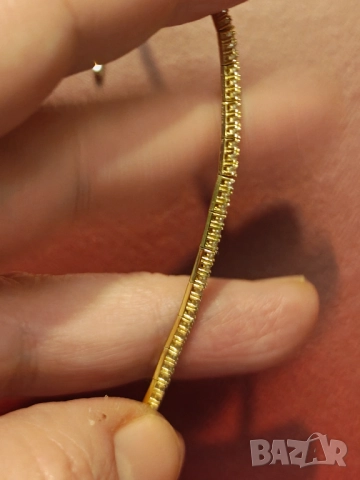 Прекрасна златна гривна с мойсанити , снимка 5 - Гривни - 52469643