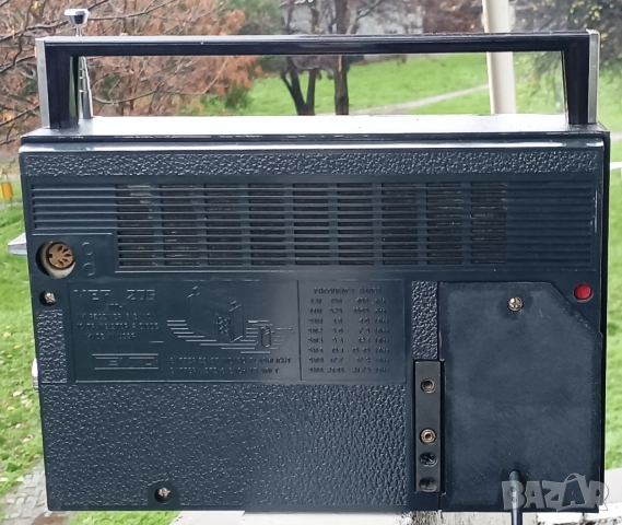 85 🎶 VEF-206 – Ретро радио със съвременно звучене 🎶, снимка 3 - Антикварни и старинни предмети - 52685410