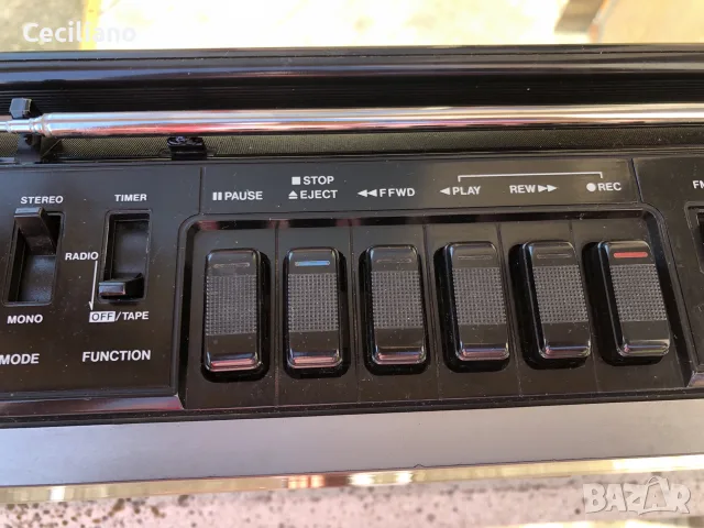 радиокасетофон Sanyo M9922K(Japan), снимка 4 - Радиокасетофони, транзистори - 55996315