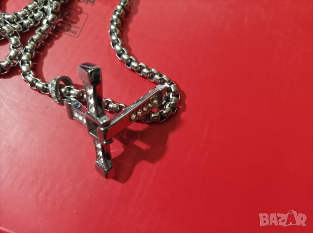 Бижута  аксесоари  Кръста на Торето ( Vin Diesel ), снимка 2 - Колиета, медальони, синджири - 37553347