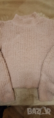 Хубави и топли дамски блузи,пуловери, М,L, снимка 2 - Блузи с дълъг ръкав и пуловери - 52487681