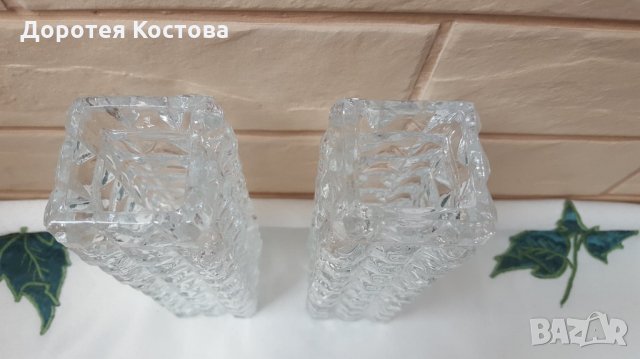Красиви стъклени вази - 2 бр, снимка 2 - Антикварни и старинни предмети - 35306348