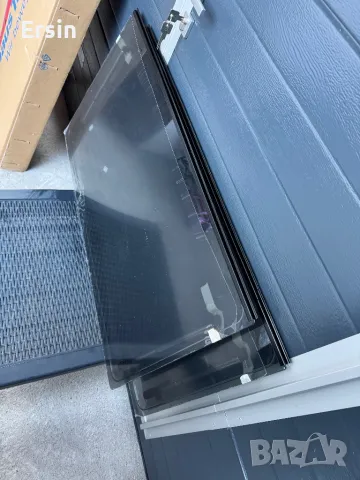 Оригинален прозорец Dometic (Чисто нов) (налични 2 броя)  Монтажен размер за рамка 1000/600 , снимка 14 - Къмпинг мебели - 48836936