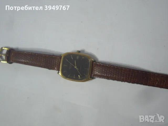 Стар кварцов часовник''Zenith Cosmopolitan''