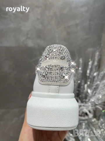 Alexander McQueen Нови Дамски Маратонки с Кутия 36-40 Номер , снимка 3 - Маратонки - 53075126