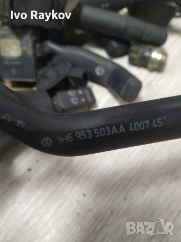 Лостче чистачки , VW GOLF 3 MK3 , 1H6953503AA, снимка 4 - Части - 52888227