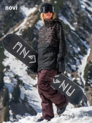Volcom Mirror, XS, ново, оригинално дамско ски/сноуборд яке, снимка 2 - Зимни спортове - 47453991
