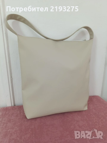 Дамска чанта , снимка 2 - Чанти - 53060524