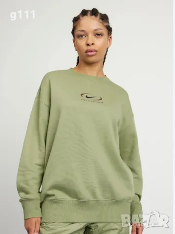 Nike спортен сет, снимка 3 - Клинове - 49091425