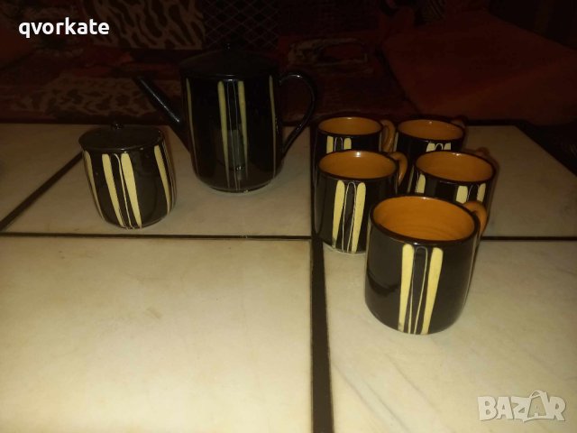 Битов керамичен сервиз