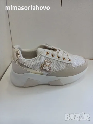 Дамски маратонки 7055