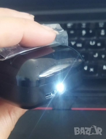 Безжични Bluetooth слушалки водоустойчиви с фенер, снимка 3 - Безжични слушалки - 51854401