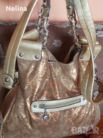 Продавам дамска чанта