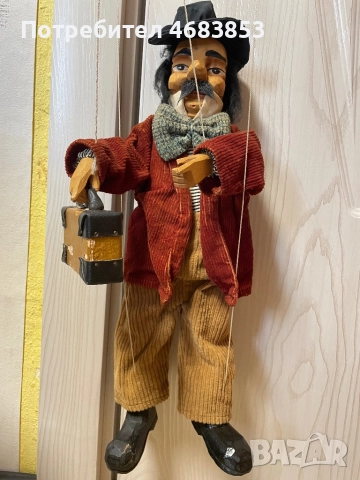 Оригинална таетрална марионетка